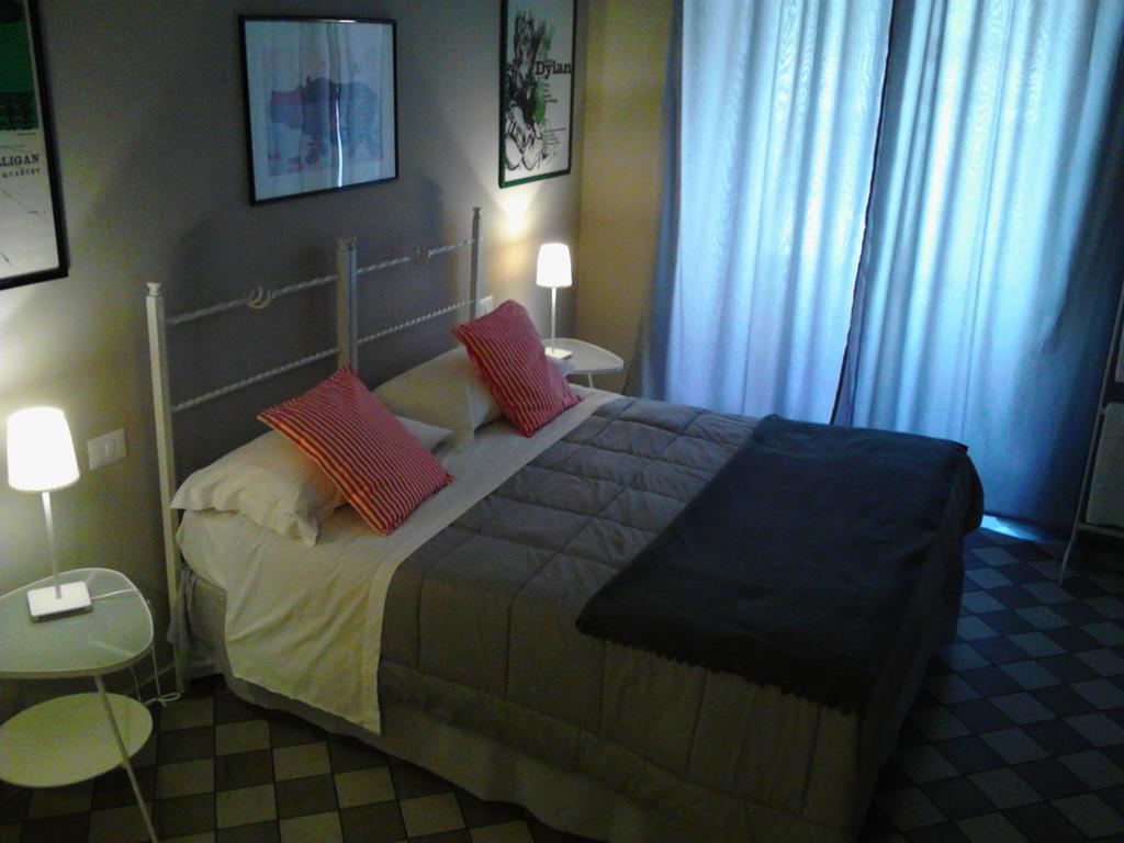 Le Stanze Di Pietro Bed & Breakfast Рим Екстериор снимка