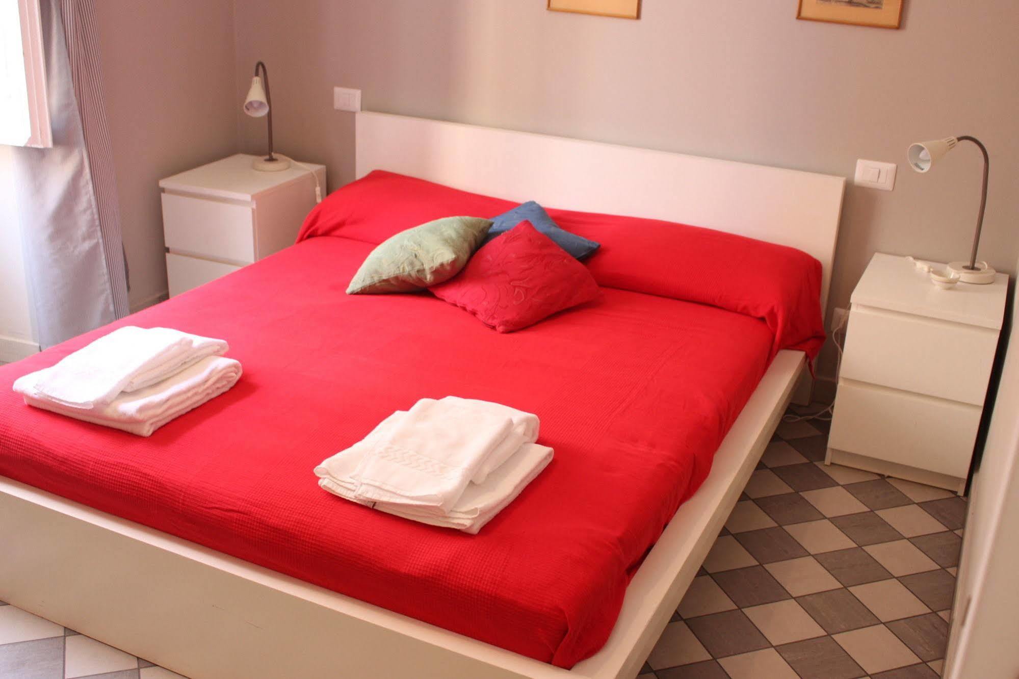 Le Stanze Di Pietro Bed & Breakfast Рим Екстериор снимка