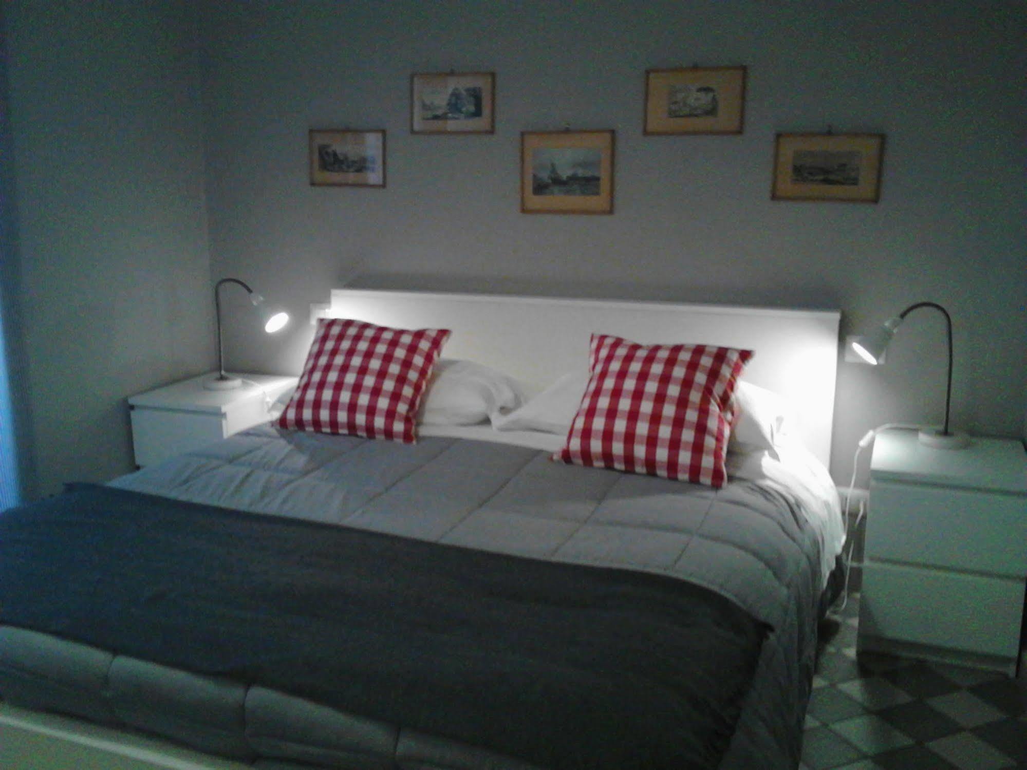 Le Stanze Di Pietro Bed & Breakfast Рим Екстериор снимка